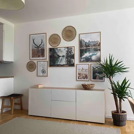Modern Live And Work Convenient To Munich Messe Apartment Haar (Munich)